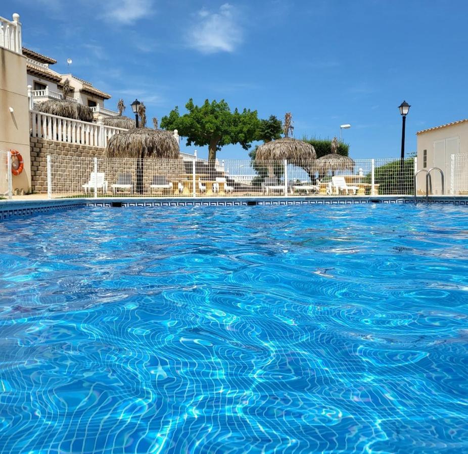 Apartamento Carlos , Lomas De Cabo Roig Area,2 Bedroom,2 Terraces,Swimming Pool Dehesa de Campoamor  エクステリア 写真