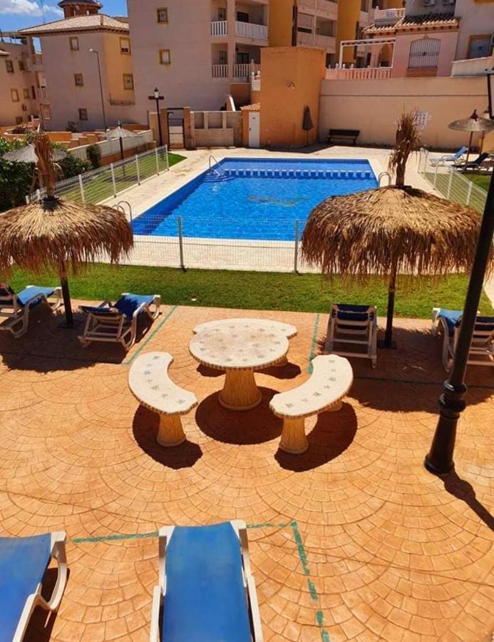 Apartamento Carlos , Lomas De Cabo Roig Area,2 Bedroom,2 Terraces,Swimming Pool Dehesa de Campoamor  エクステリア 写真